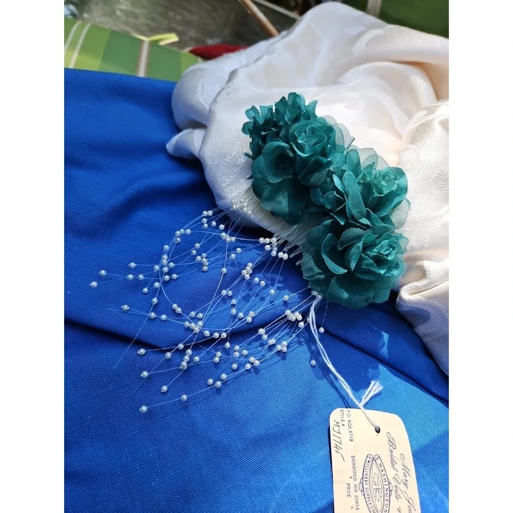 Vintage Hair Comb Teal Flowers Pearls‎ Spray Headpiece Formal Wedding Y2K